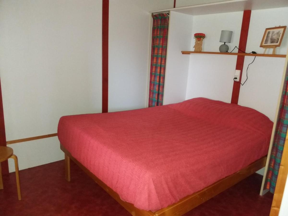 Les Chalets Du Quignon Autry-le-Chatel Zewnętrze zdjęcie