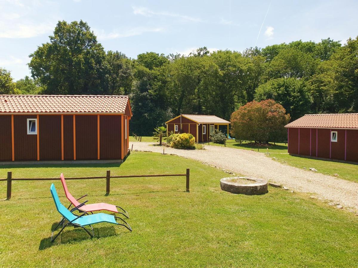 Les Chalets Du Quignon Autry-le-Chatel Zewnętrze zdjęcie