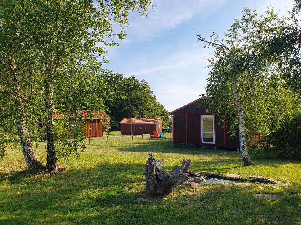 Les Chalets Du Quignon Autry-le-Chatel Zewnętrze zdjęcie