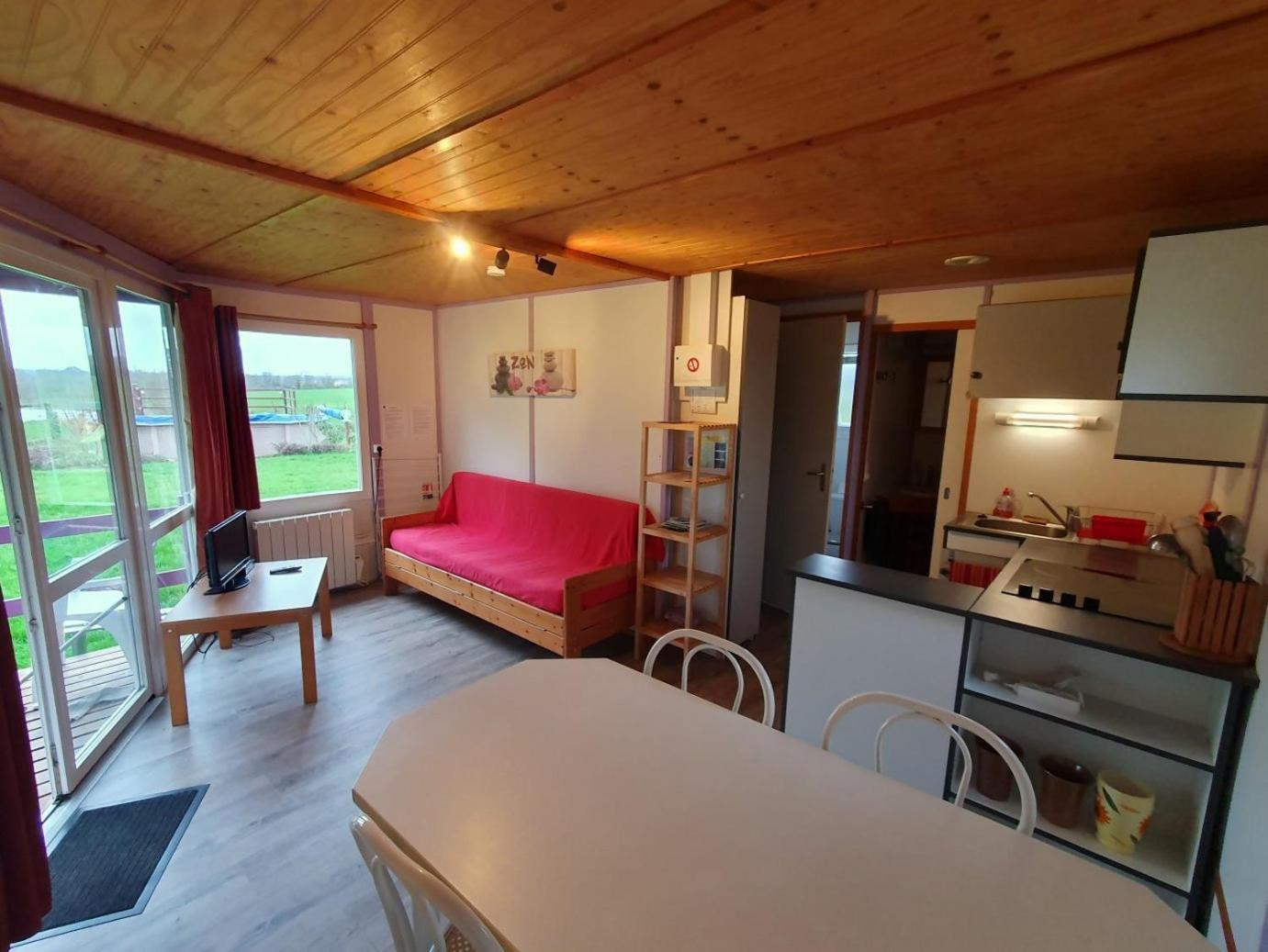 Les Chalets Du Quignon Autry-le-Chatel Zewnętrze zdjęcie