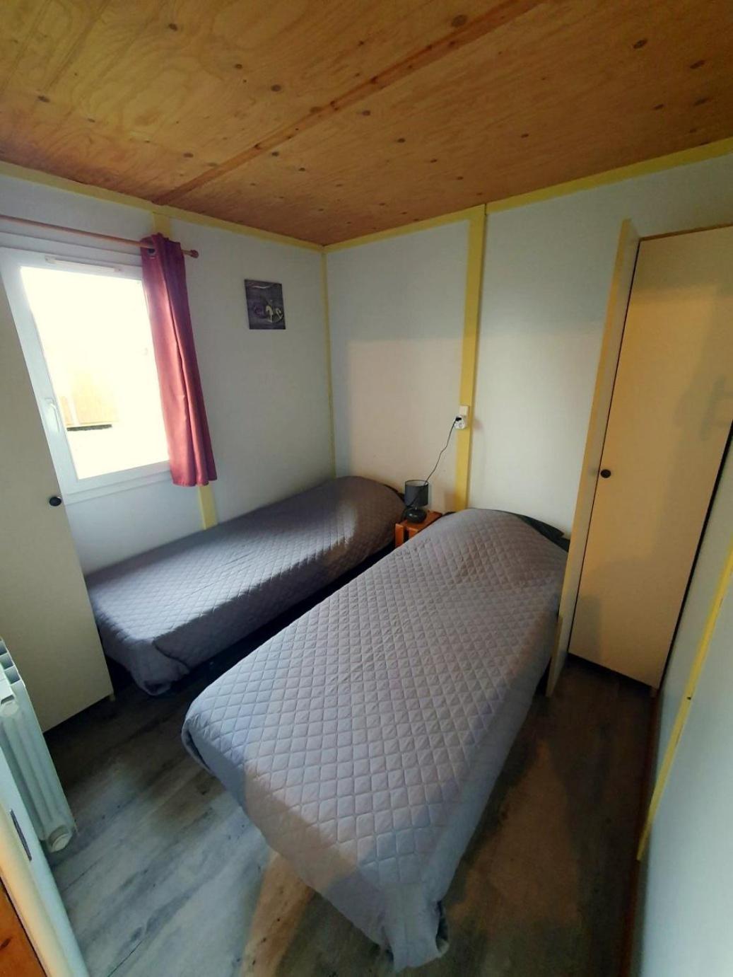 Les Chalets Du Quignon Autry-le-Chatel Pokój zdjęcie