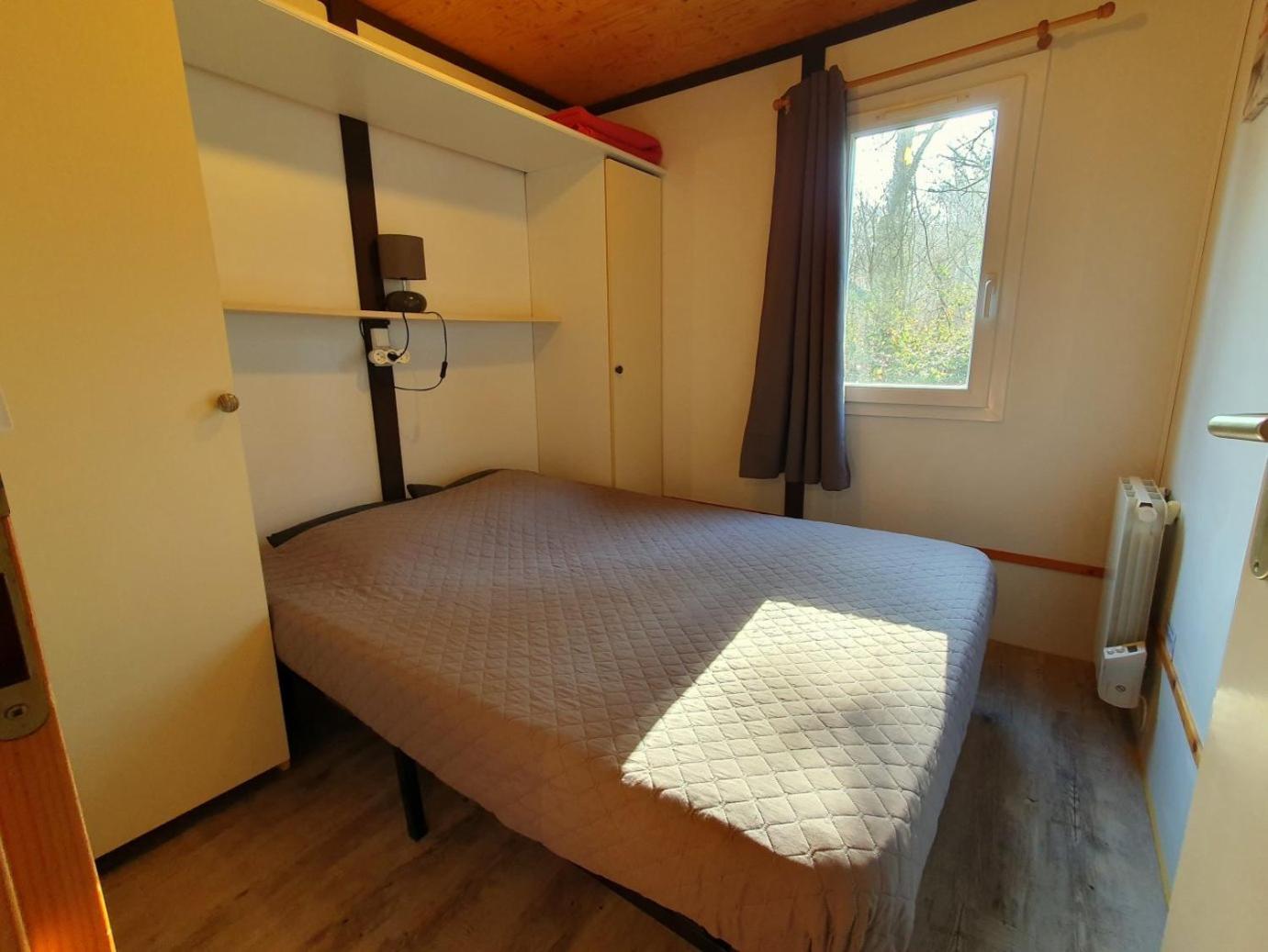 Les Chalets Du Quignon Autry-le-Chatel Zewnętrze zdjęcie